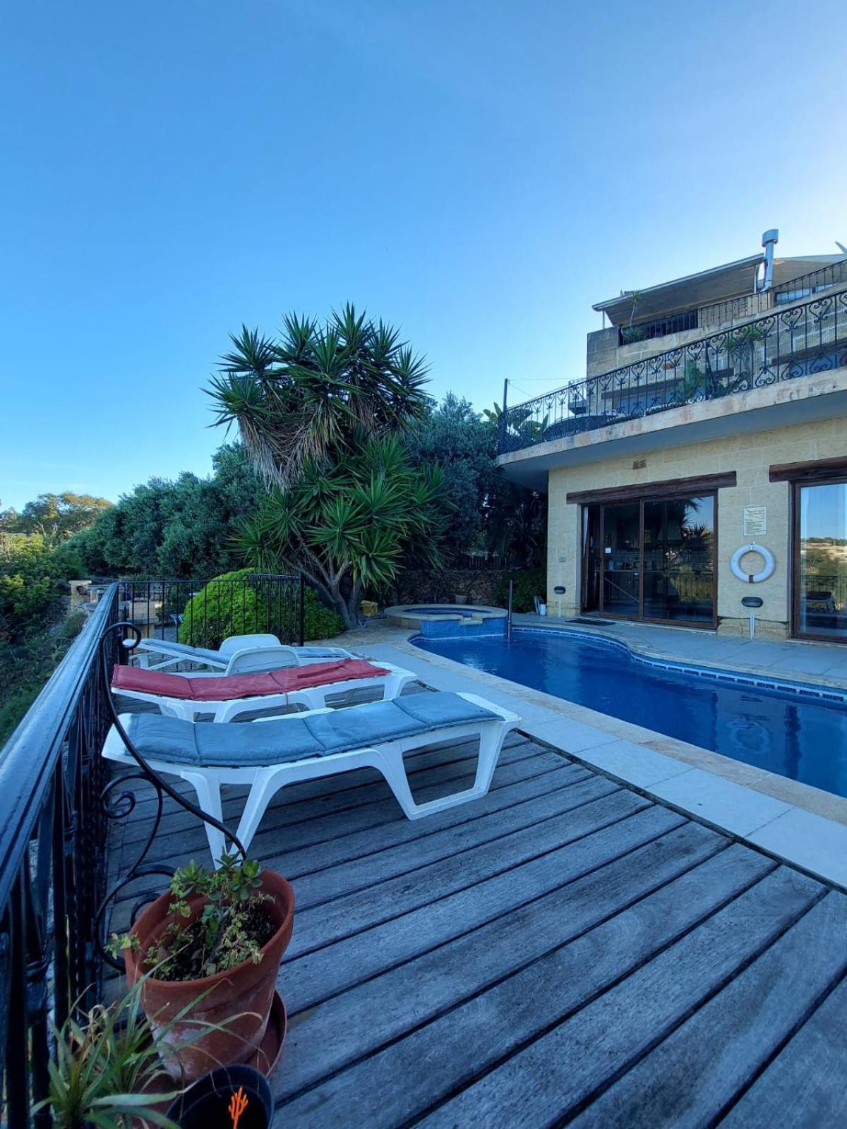 Pool And Fun In Gozo, Great Place To Relax And Enjoy Nature Ghajn il-Kbira  Exterior photo